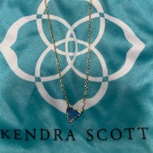 KENDRA SCOTT Perry Gold Pendant Necklace